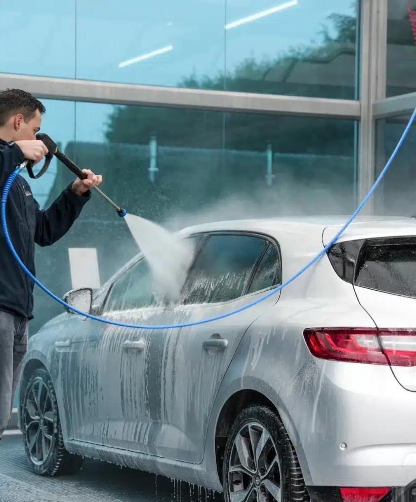 https://carwashjanssen.nl/