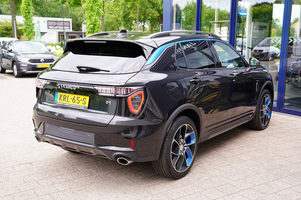 55378457-1.jpg